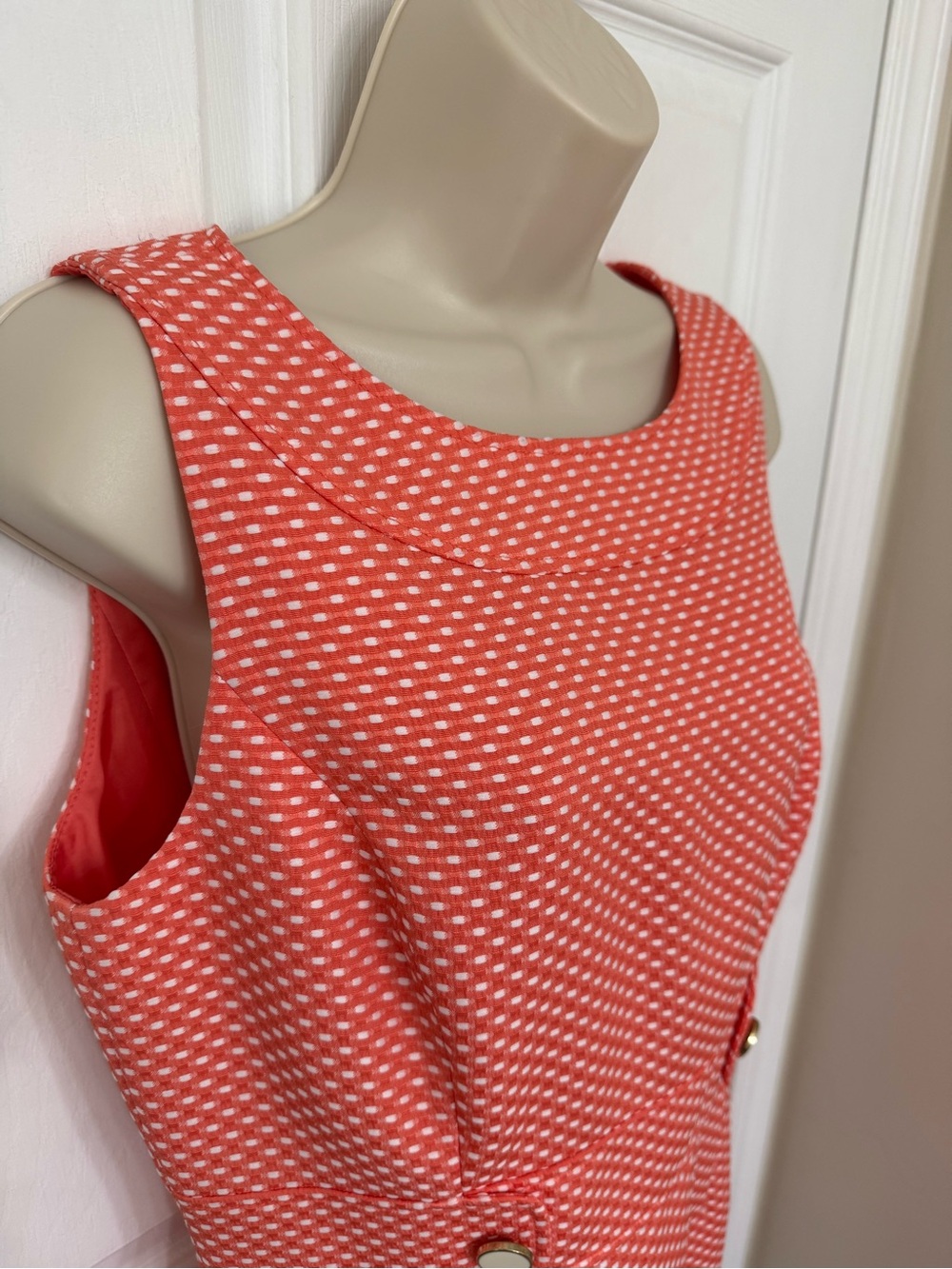Tahari ASL Coral Textured Sheath Dress Sleeveless Career Work Size 8 - Picture 6 of 14
